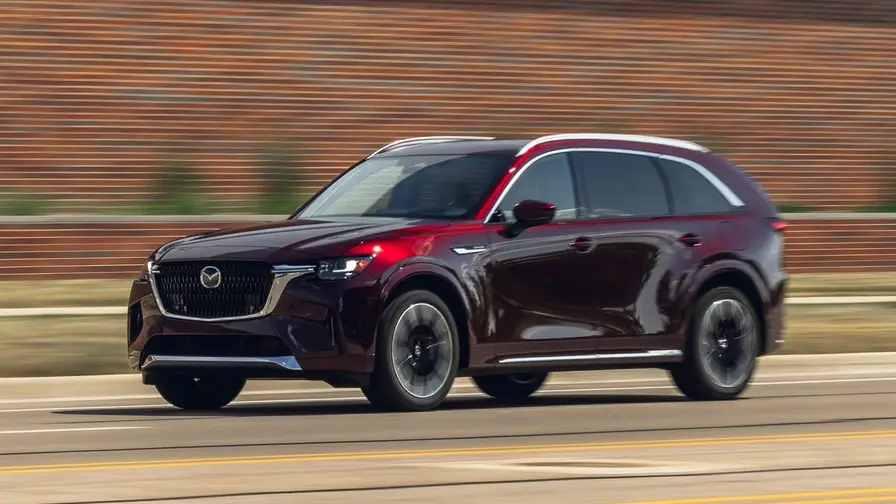 مزدا CX90 با قدرت ۳۴۰ اسب بخار در نمایشگاه تهران مزدا CX90 با قدرت ۳۴۰ اسب بخار در نمایشگاه تهران